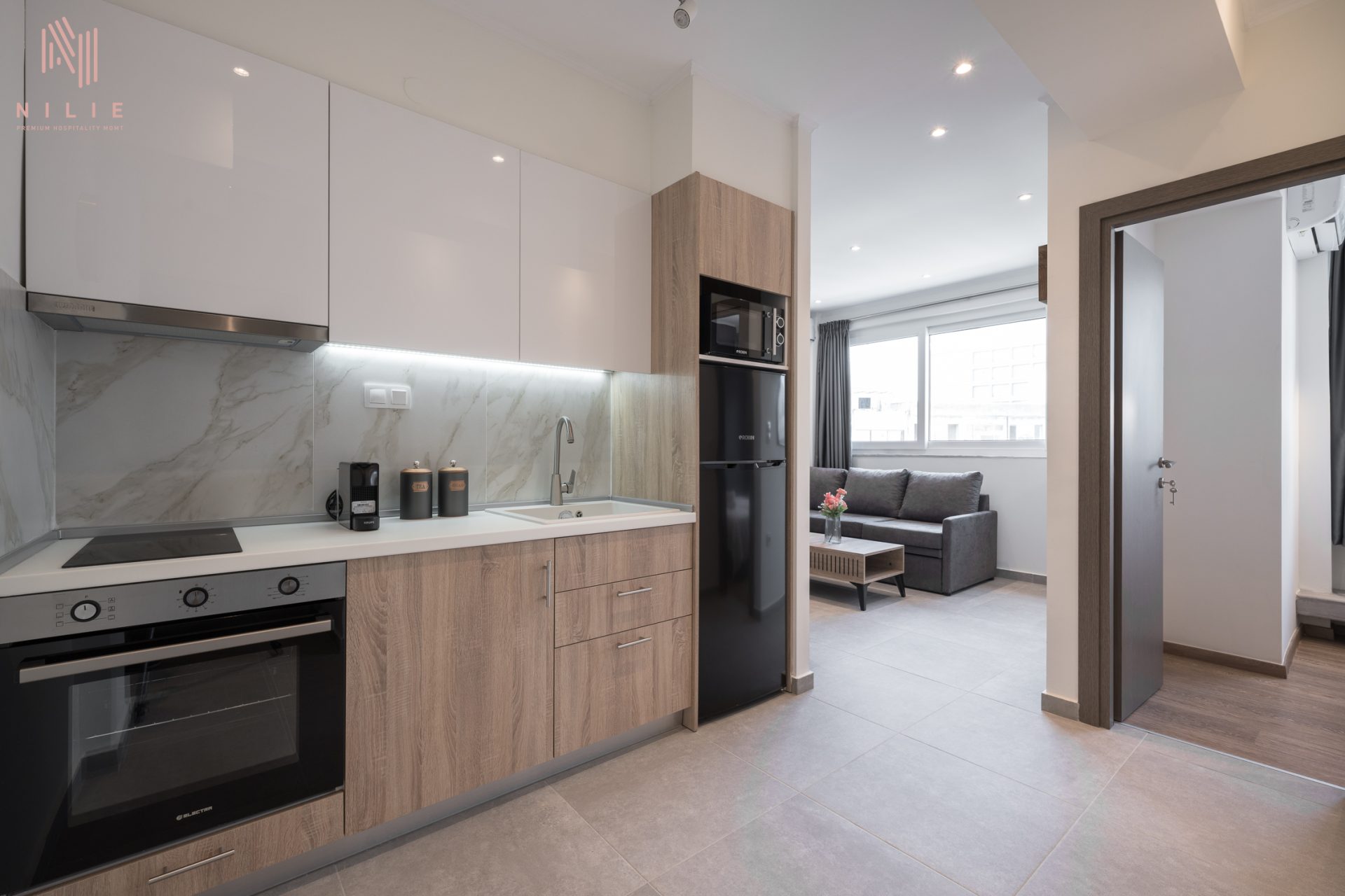 Bourn Apartments Nilie Hospitality MGMT